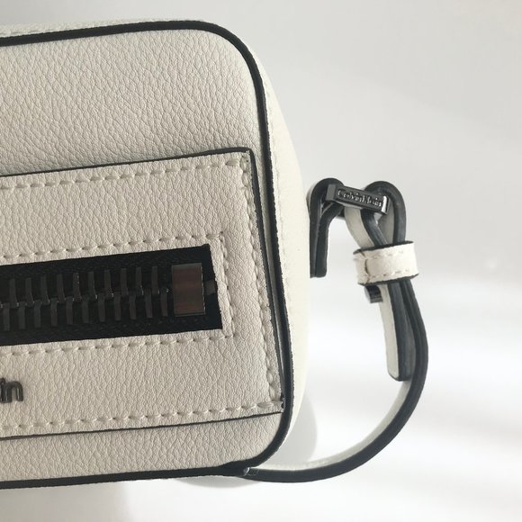 Calvin Klein Bag - Picture 6 of 10